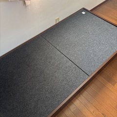 シングルベッドフレームの画像