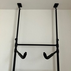 山善「突っ張り自転車ラック RBR-6040(MWH)」の画像