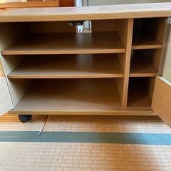 テレビ台の画像