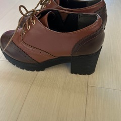 美品❣️ウィングチップコンフォートシューズ　レディースの画像