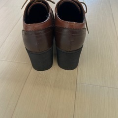 美品❣️ウィングチップコンフォートシューズ　レディースの画像