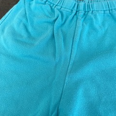 UNIQLOきんぎょがにげたパジャマ上下セット100cmの画像