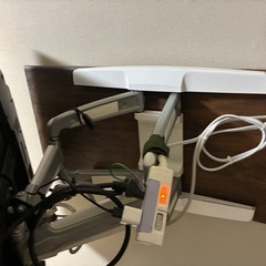 壁掛テレビ　　壁掛金具とセットで是非の画像