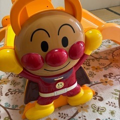 アンパンマン室内用すべり台
の画像