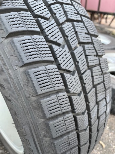 スタッドレス　ダンロップ   205/65/R16
