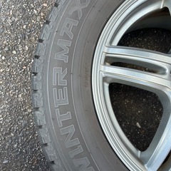 スタッドレス　ダンロップ   205/65/R16の画像