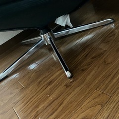 IKEA ディヴリンゲ　ブラックの画像