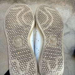 adidasスタンスミスの画像