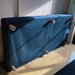 シングルベッドの画像