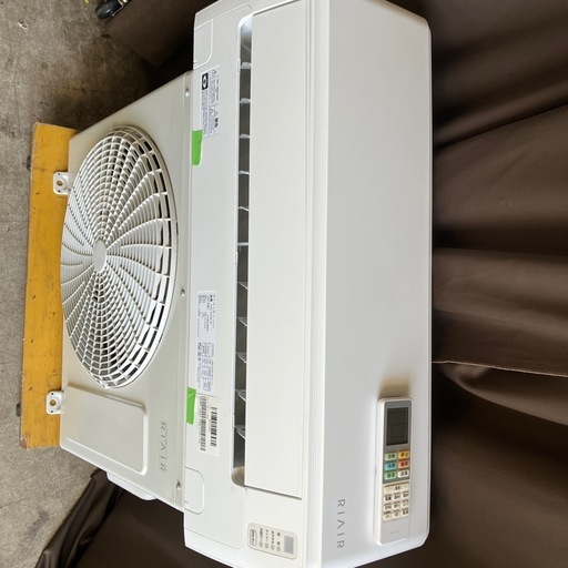 取付込、保証付、RIAIR2022年2.2KW6畳