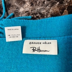 ロンハーマンターコイズブルーのマフラーの画像