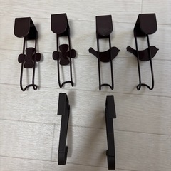 壁掛けフック6個セット➕オマケ1個の画像