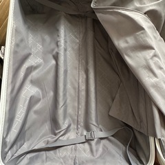 スーツケースの画像