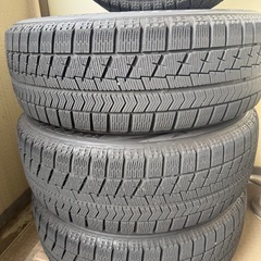 80ヴォクシー純正アルミホイールスタッドレスタイヤの画像