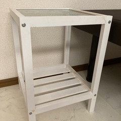 ガラス棚の画像