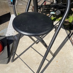 棚付きテーブルの画像