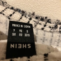 
SHEINの服3着 の画像