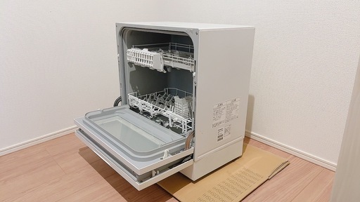 【値下げ】Panasonic 食器洗い乾燥機 NP-TH4（2021年製）