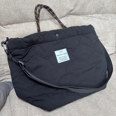 キウ　フリークストア　撥水トートバッグの画像