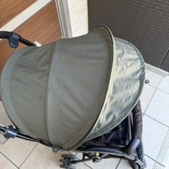 アップリカ　マジカルエアー　ベビーカーの画像