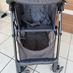 アップリカ　マジカルエアー　ベビーカーの画像