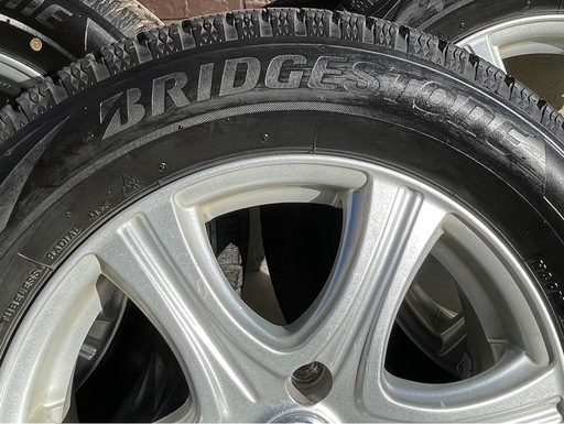 195/65R15 ホイール付きスタッドレス 22年製
