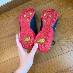 ニューバランス フットサルシューズの画像