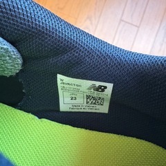 ニューバランス フットサルシューズの画像