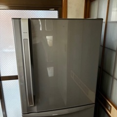 家庭用冷蔵庫　さしあげますの画像