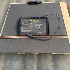 suaoki  太陽光パネルの画像