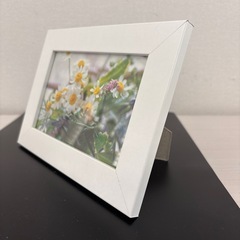 白のフォトフレーム　の画像