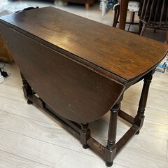 アンティークバタフライテーブルの画像