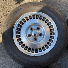 香川県　Y31 Y32 シーマ、セドリック、グロリア　純正ホイール　2022年　7分山　205/65R15 吸音材入り高級タイヤ、VEURO VE304使用　別途配送も可能です。　セドグロの画像