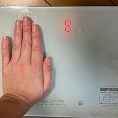 デジタル体重計の画像