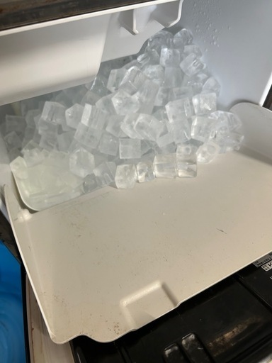 ホシザキ　業務用製氷機　25キロ