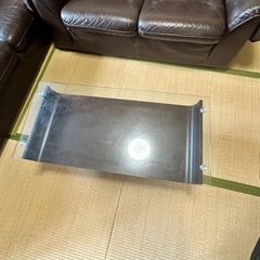 5人掛けソファ　革ソファ　レザー　ガラステーブル付きの画像