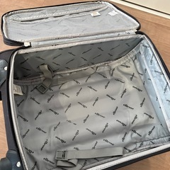 スーツケース　キャリーケース　機内持ち込みサイズの画像