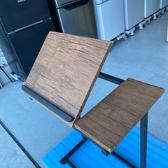 テーブル　サイドテーブル　モバイルテーブル　高さが変えられるテーブル　小倉北区　の画像