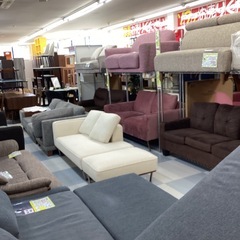 🛋️春日市🛋️2Pオットマン付きソファ🛋️2人用🛋️ソファ🛋️白色🛋️かわいい🛋️定価42,800円🛋️No2173の画像
