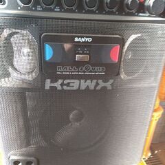 昭和レトロ カラオケセット 8トラ テープ マイク 全部 きれいです。の画像