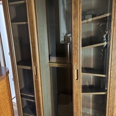 本棚 書籍 ガラス扉  スライド 奥にもガラス戸あり 大型　綺麗な状態です！の画像