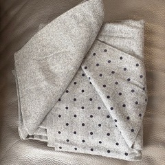 グレー　水玉　　服地　　生地の画像