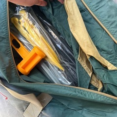 取引中コールマン・テント3〜4人用？の画像