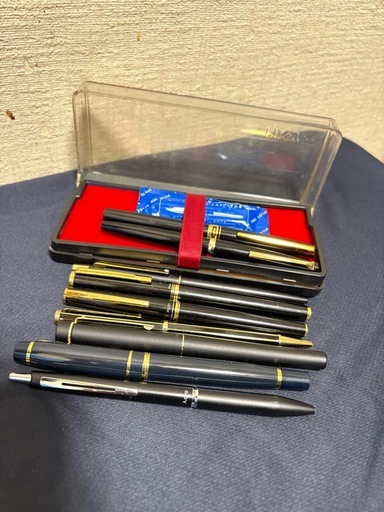 万年筆　ボールペン　pilot Mont Blancなどなど