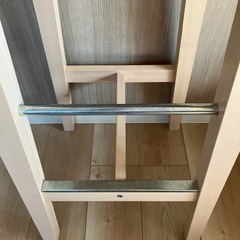 IKEA ニルソッレ　カウンターチェア
の画像