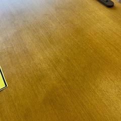 ジャングルジャングル貝塚店　デスク　引き出し付き　木目　ライティングデスク　コンセント付き　中古　リユース　貝塚市　二色浜の画像