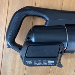 【12/14まで】シャープ コードレス サイクロン 掃除機 バイオレット EC-AS510-Vの画像