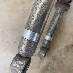 郵政カブ　サスペンションショック 2個セットの画像