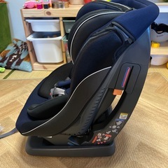 コンビ　シートベルト固定　チャイルドシート
　の画像