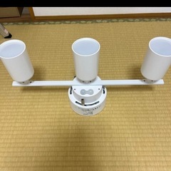 取引中　３灯LEDシーリングライト　ニトリ　11/30までの画像